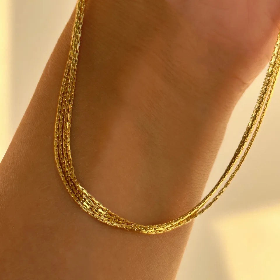 ALEYNA NECKLACE