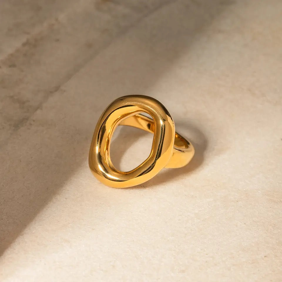 VESPER RING