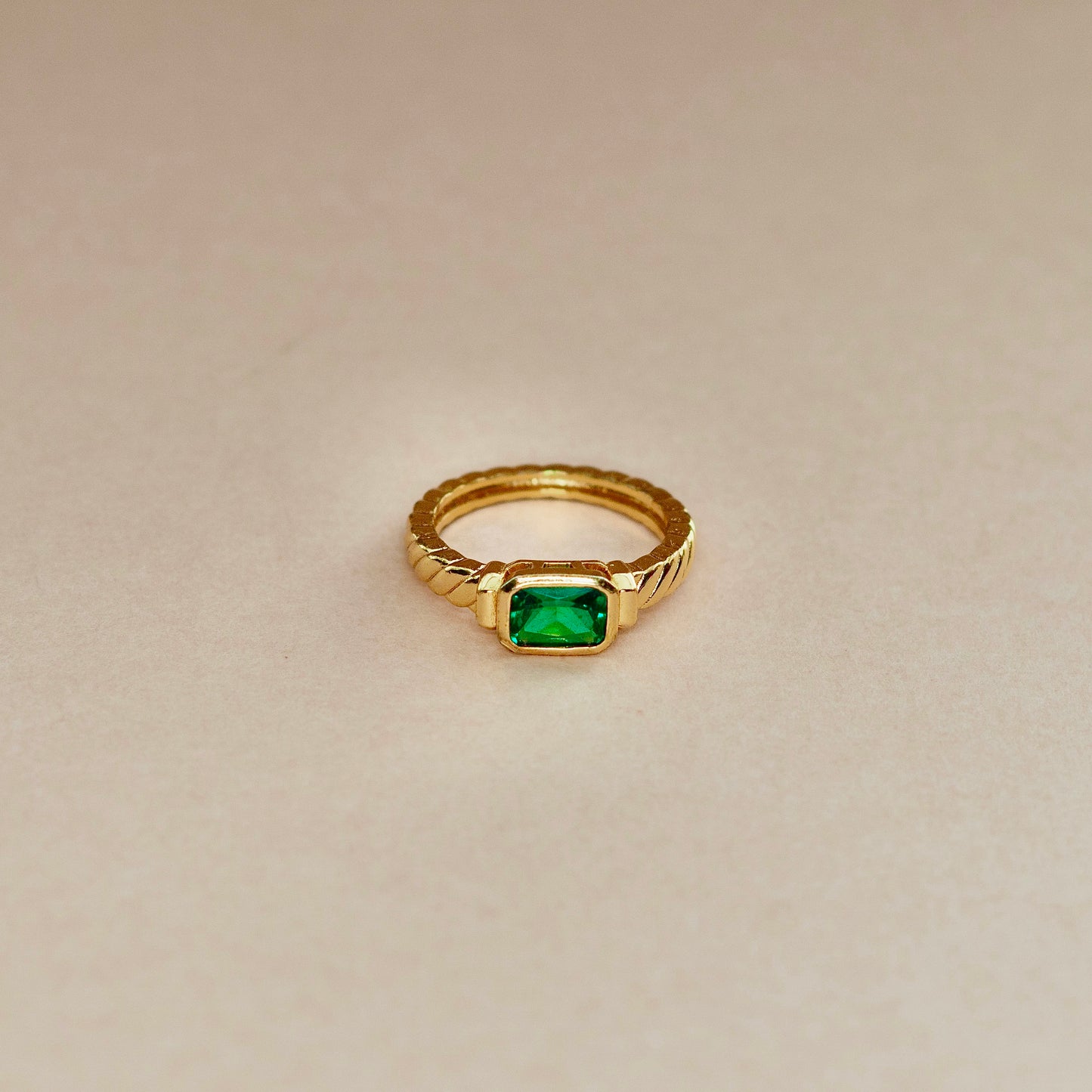 Amaryllis Ring