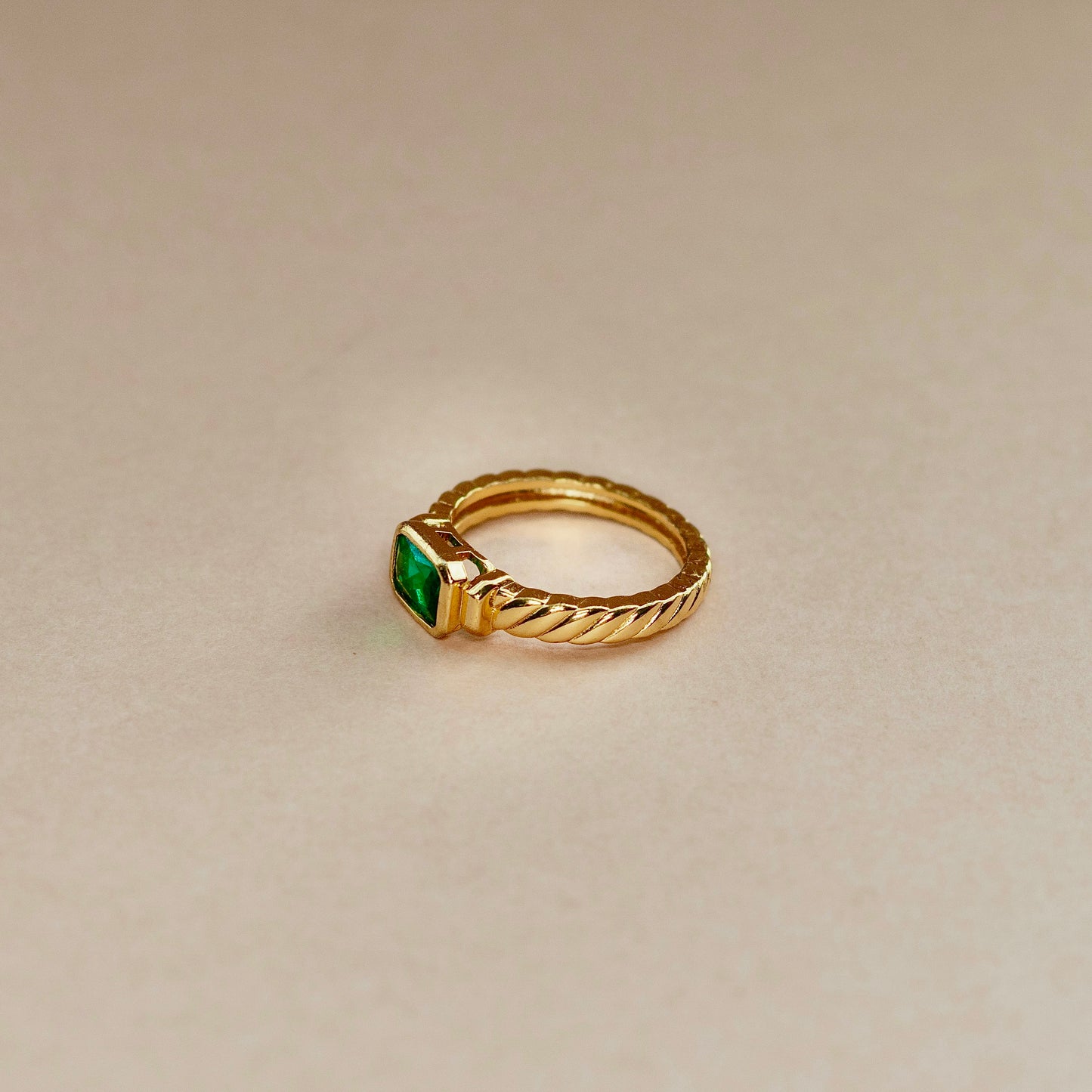 Amaryllis Ring